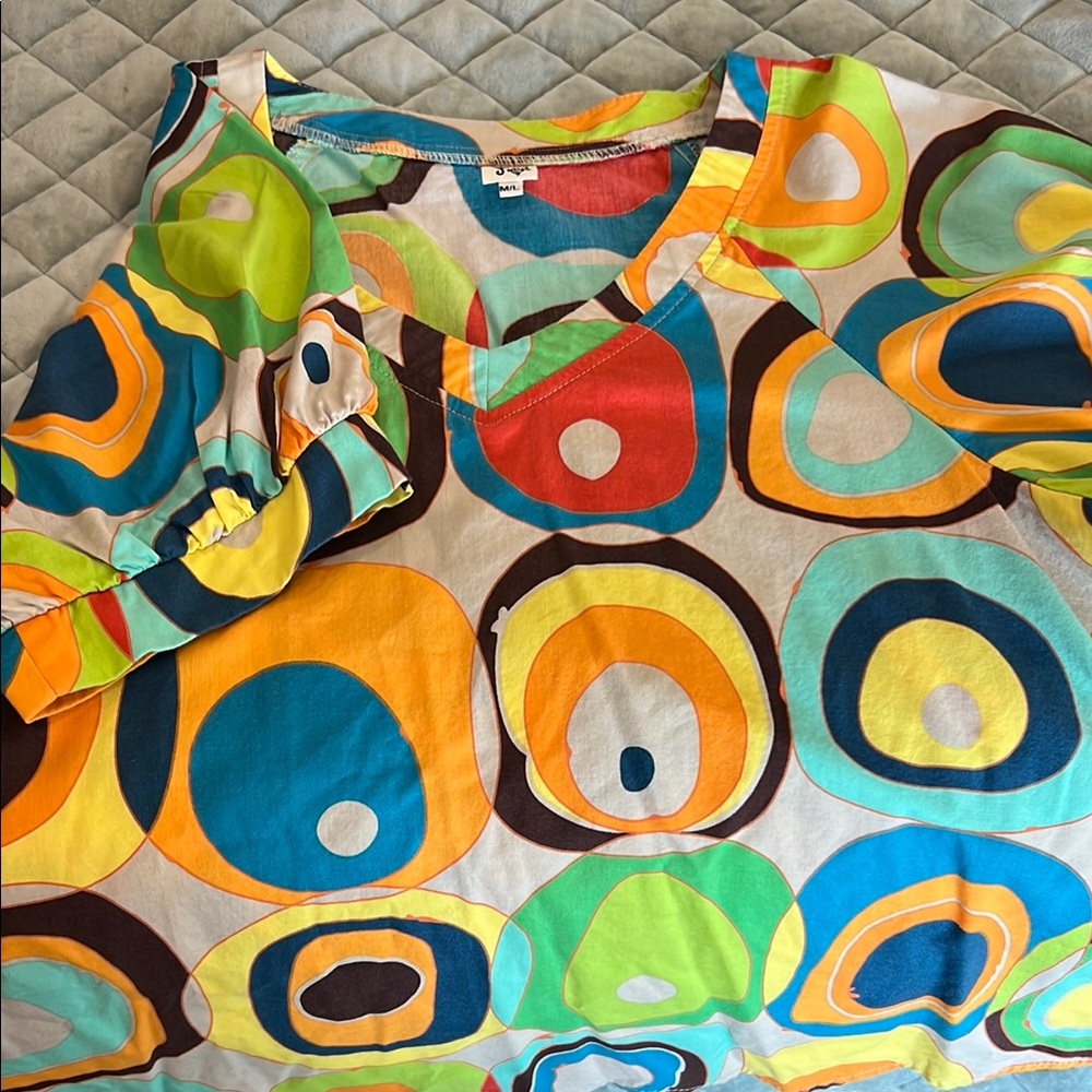 Colorful Geometric Patterned Top